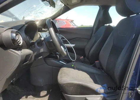 2018 Nissan Kicks S из США, поврежденный, VIN 3N1CP5CU9JL538451